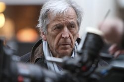 PREMIO HONORÍFICO DE LA LA JUNTA DE EFA PARA COSTA GAVRAS