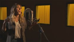 GISELA PARTICPA EN LA GRAN AVENTURA DE LOS LUNNIS Y EL LIBRO MÁGICO