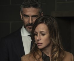 LEONARDO SBARAGLIA INTERPRETA AL JUEZ MARKINA EN LA TRILOGÍA DEL BAZTÁN