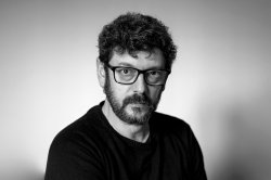 MANOLO SOLO RECIBIRÁ EL PREMIO LUZ EN HUELVA