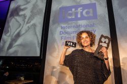 A MEDIA VOZ PREMIADA EN IDFA