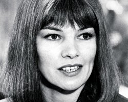 GLENDA JACKSON