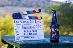 LOS HIJOS DE SAN LUIS PRIMERA PELÍCULA ESPAÑOLA QUE TIENE SU PROPIA CERVEZA