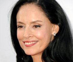 SONIA BRAGA