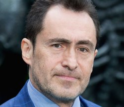 DEMIAN BICHIR
