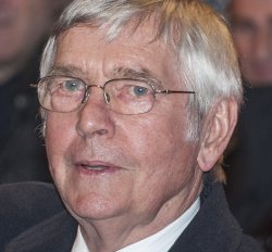 TOM COURTENAY