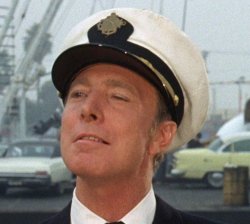 Ha muerto... LESLIE RANDALL