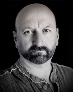 NEIL MARSHALL PREMIO DE HONOR EN EL FESTIVAL ISLA CALAVERA