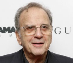 Ha muerto... RONALD HARWOOD