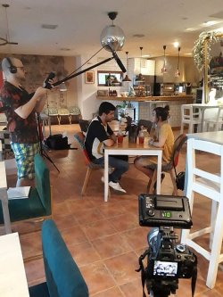 FINALIZA EL RODAJE DE VIOLETA Y LOS DÍAS GRISES