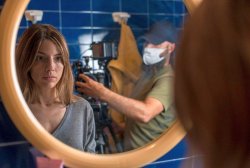 CARLOS ACEITUNO SE ADENTRA EN EL TERROR PSICOLÓGICO CON MAMA