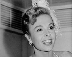 Ha muerto... MARGE CHAMPION