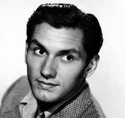 Ha muerto... TOMMY RALL