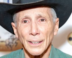 Ha muerto... JOHNNY CRAWFORD