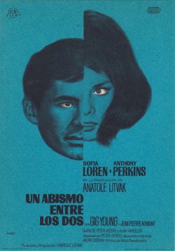 UN ABISMO ENTRE LOS DOS