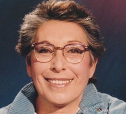 Ha muerto... JUANA GINZO