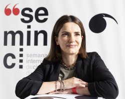 BLERTA BASHOLLI COMPITE EN SEMINCI CON SU ÓPERA PRIMA HIVE - COLMENA