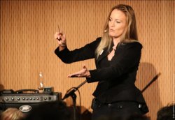 EÍMEAR NOONE Y CONRADO XALABARDER PONENTES DE LA ACADEMIA FIMUCITÉ