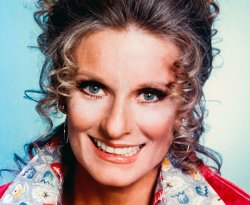 Ha muerto... CLORIS LEACHMAN