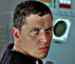 Ha muerto... HARRY FIELDER