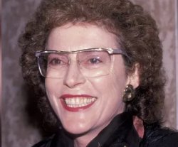 Ha muerto... JOAN MICKLIN SILVER