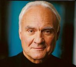 Ha muerto... KENNETH WELSH