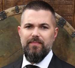 ROBERT EGGERS