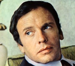 Ha muerto... JEAN LOUIS TRINTIGNANT