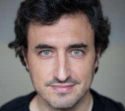 ZACARÍAS M. DE LA RIVA