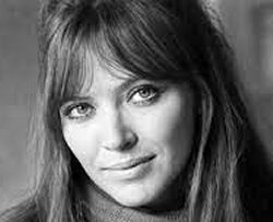 Ha muerto... ANNA KARINA