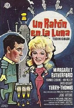 UN RATÓN EN LA LUNA