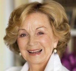 Ha muerto... CARMEN DE LA MAZA