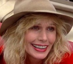 Ha muerto... SALLY KELLERMAN