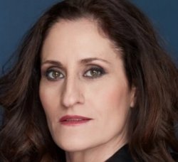 Ha muerto... LAURA GÓMEZ LACUEVA