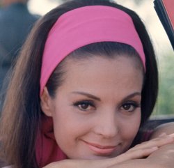 Ha muerto... CARMEN SEVILLA