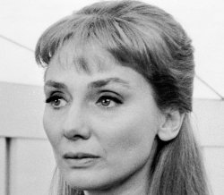 Ha muerto... INGA SWENSON