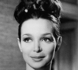 Ha muerto... LELIA GOLDONI