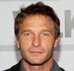 THOMAS KRETSCHMANN 