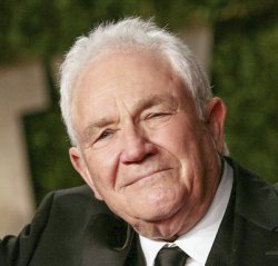 Ha muerto... DAVID SEIDLER