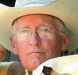 Ha muerto... JOE CAMP