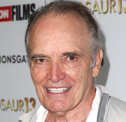 Ha muerto... TOM BOWER