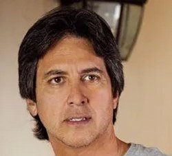 RAY ROMANO