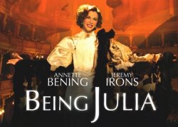 Curiosidades de... CONOCIENDO A JULIA