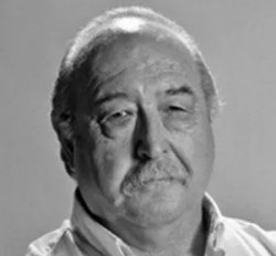 Ha muerto... JULI MIRA