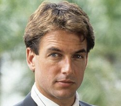 MARK HARMON