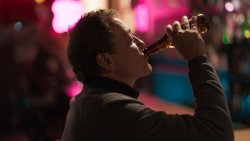 FINALIZA EL RODAJE DE UN HOMBRE EN UN PUENTE