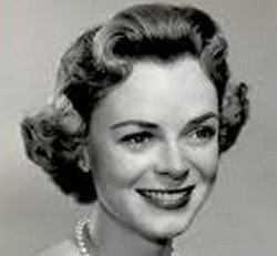 Ha muerto... JUNE LUCKHART