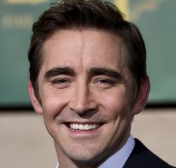 LEE PACE