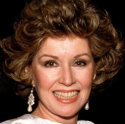 Ha muerto... PAT CROWLEY