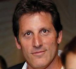 Ha muerto... ANTHONY GUIDERA